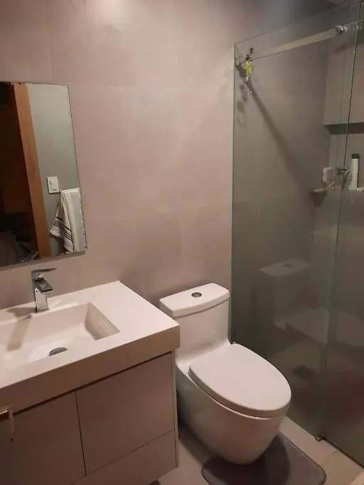 Casa de Férias Casa Super Moderna, Comoda Y Tranquila Cuenca Equador