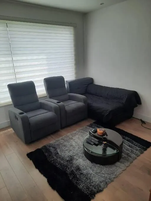Casa Super Moderna, Comoda Y Tranquila Cuenca